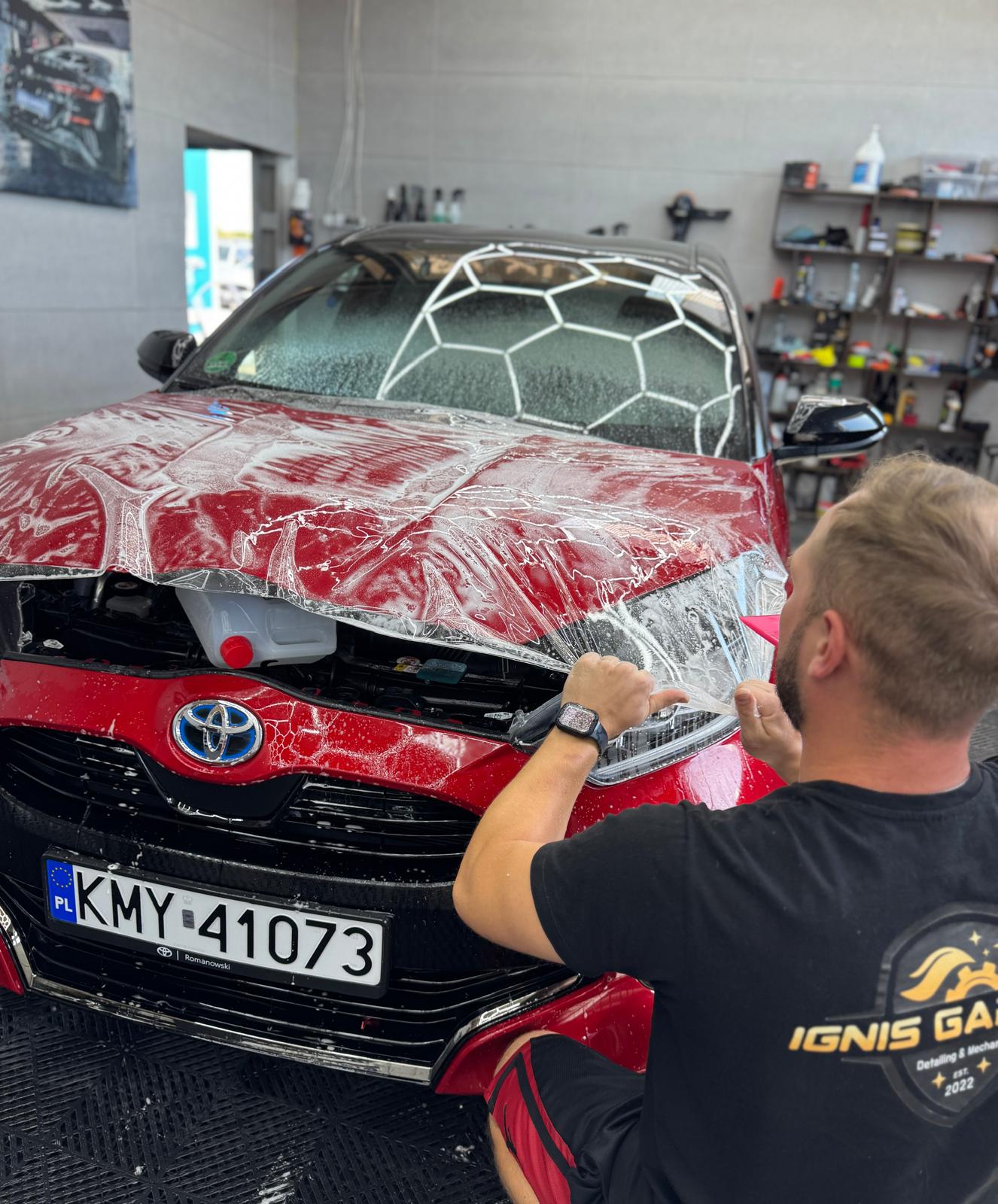 FULL FRONT PPF POŁYSK + POWŁOKA ELASTOMEROWA